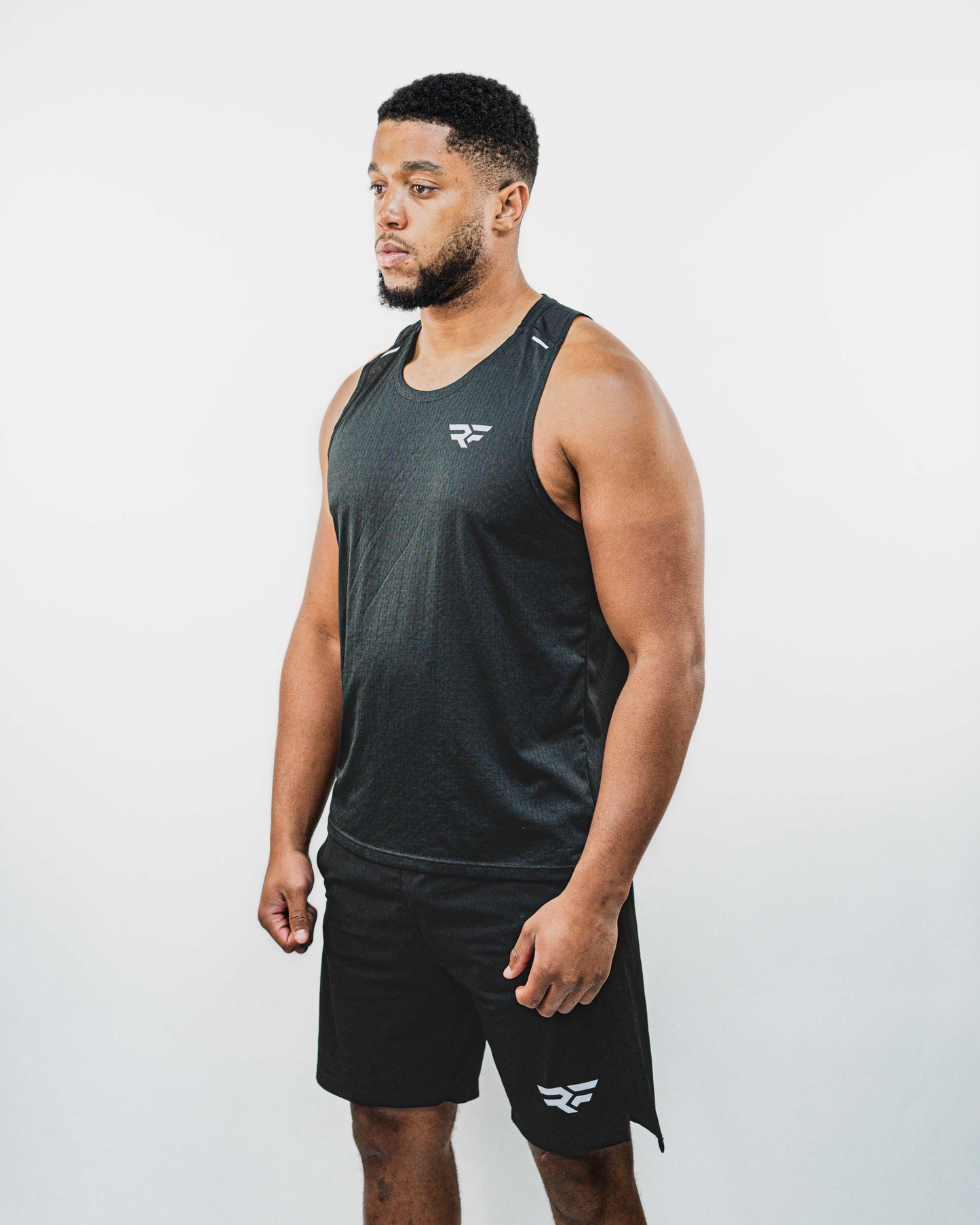 Reflect Mens Vest Black